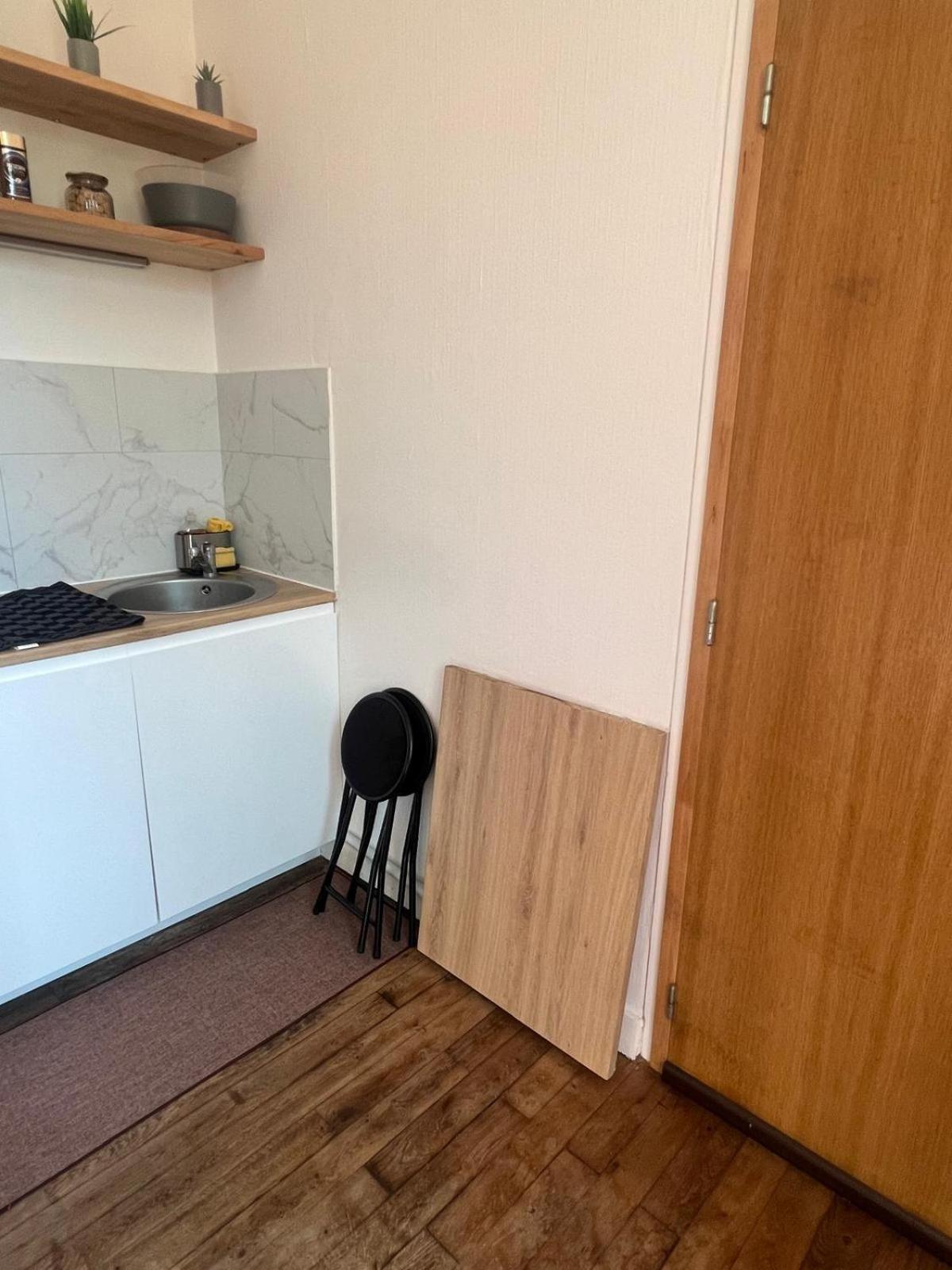 Charmant Studio A Пуатье Экстерьер фото